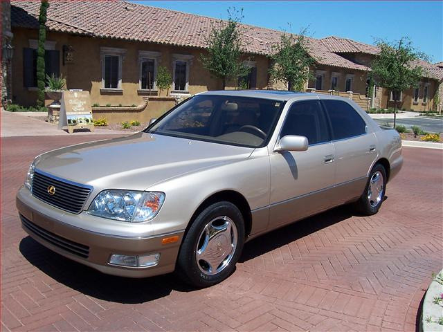 '98 Lexus LS400